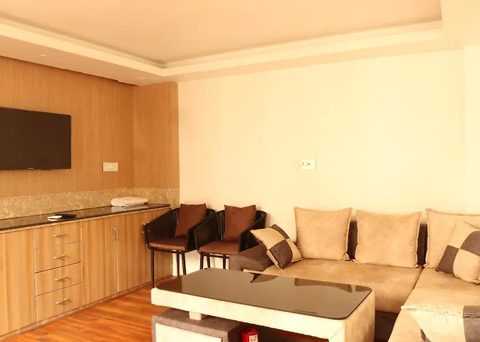 Elegant Inn- Heritage & Comfort Hotel 3*