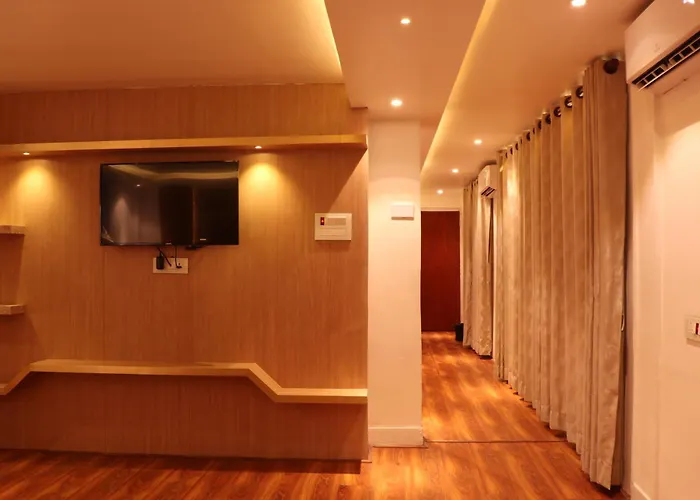 Elegant Inn- Heritage & Comfort