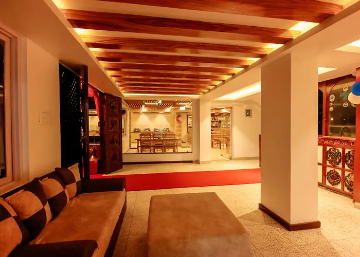 Elegant Inn- Heritage & Comfort Hotel 3*