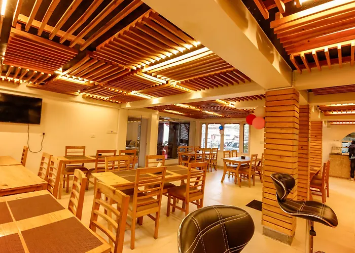 Elegant Inn- Heritage & Comfort