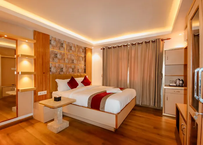 Elegant Inn- Heritage & Comfort Hotel 3*