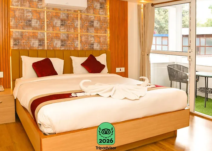 Hotel Elegant Inn- Heritage & Comfort