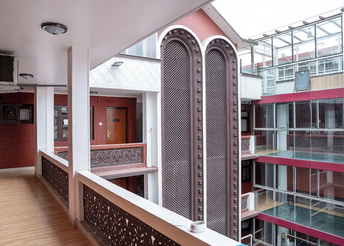 Elegant Inn- Heritage & Comfort Hotel